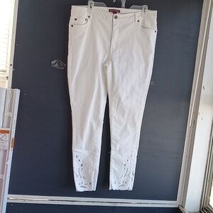 EUC Jessica London embroidered ankle design white denim jeans size 14